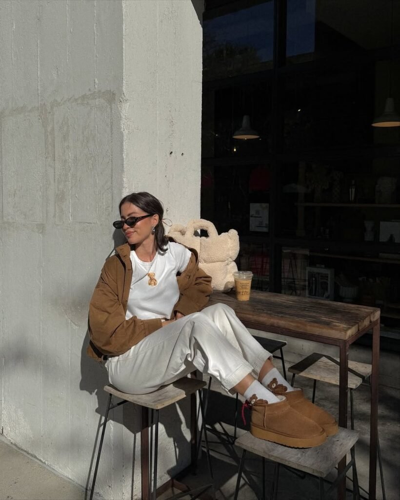 Coffee-Run Lowmel Uggs Outfit Looks