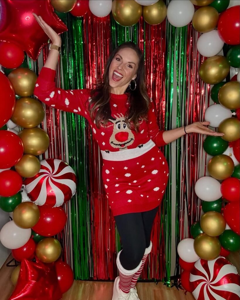 How to Style an Ugly Christmas Sweater: Cute Outfit Ideas