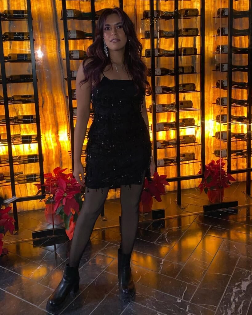 Trendy NYE outfit