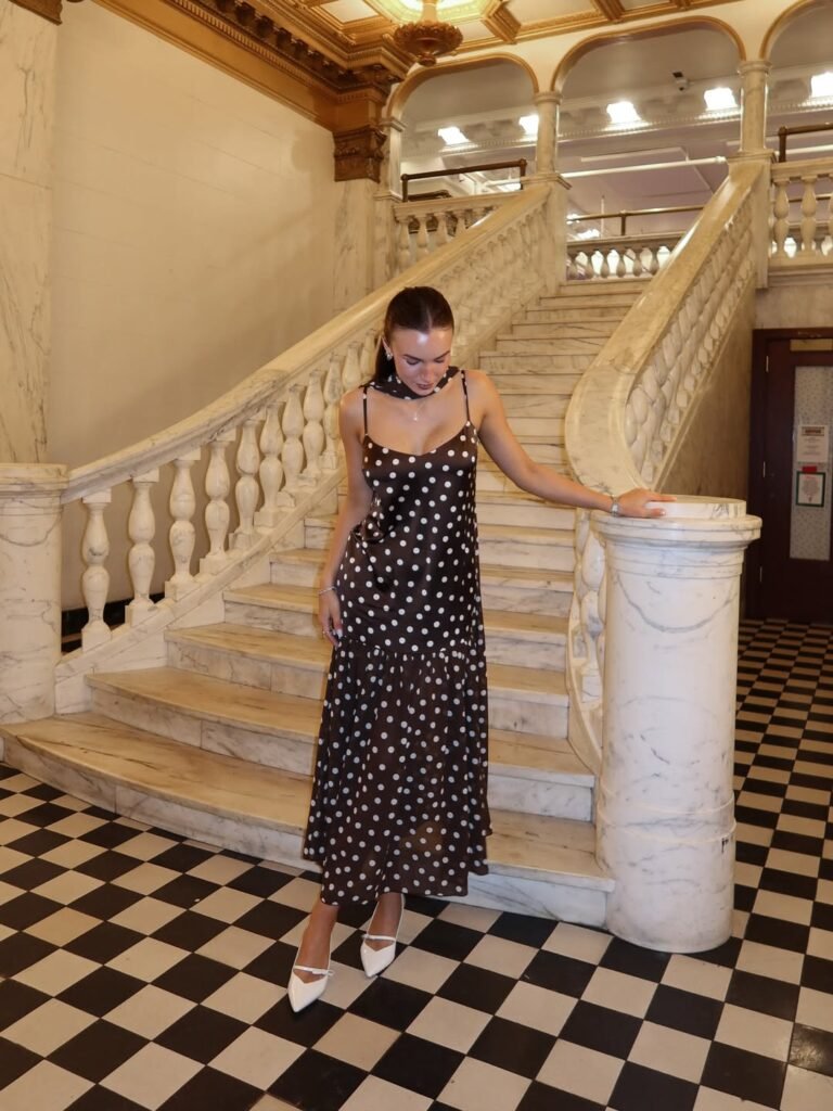 Chic Dinner Date Elegance