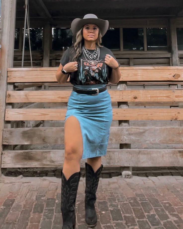 Plus Size Cowgirl Skirt Outfit
