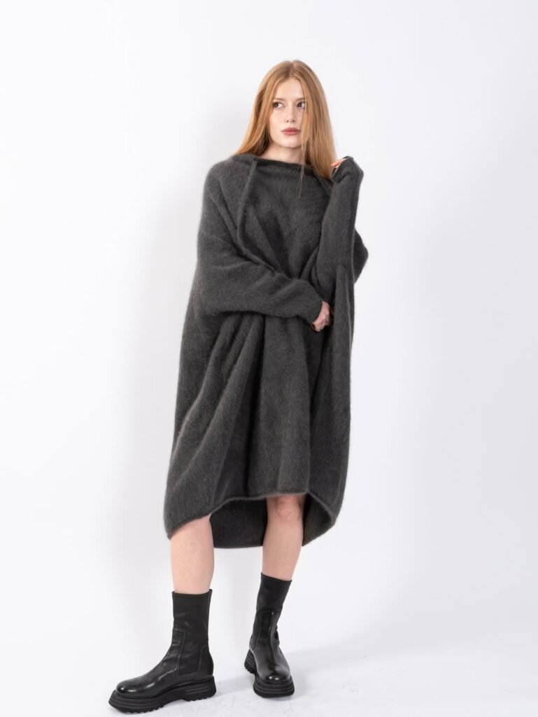 Avant Garde Fashion For Women