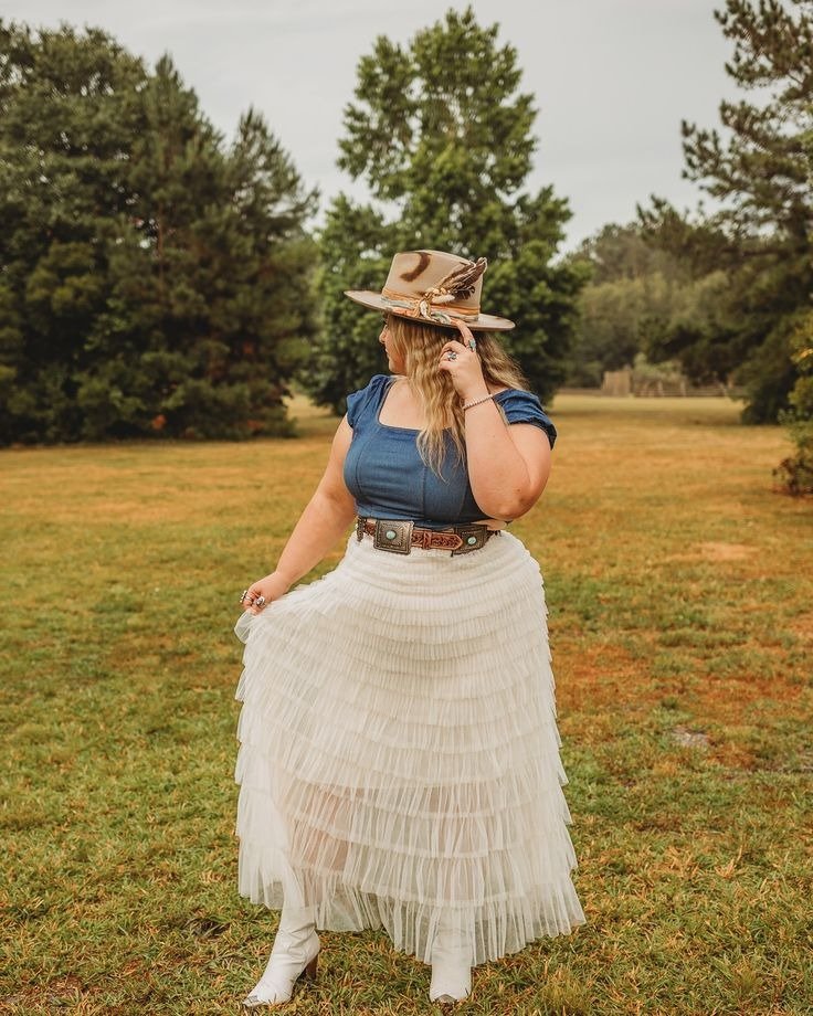 Plus Size Spring Cowgirl Outfit