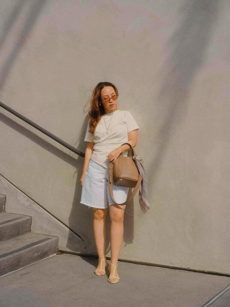 Minimal Summer Ease with Everyday Style