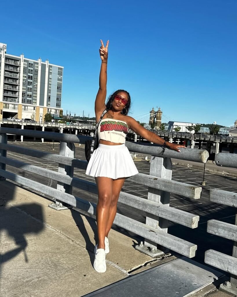 Casual Day Party Outfits