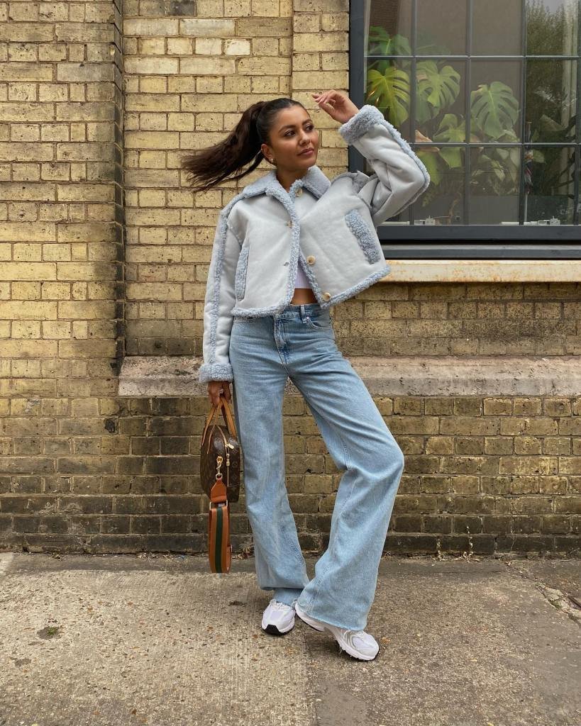 Casual Cool with Oversized Jeans Outfits