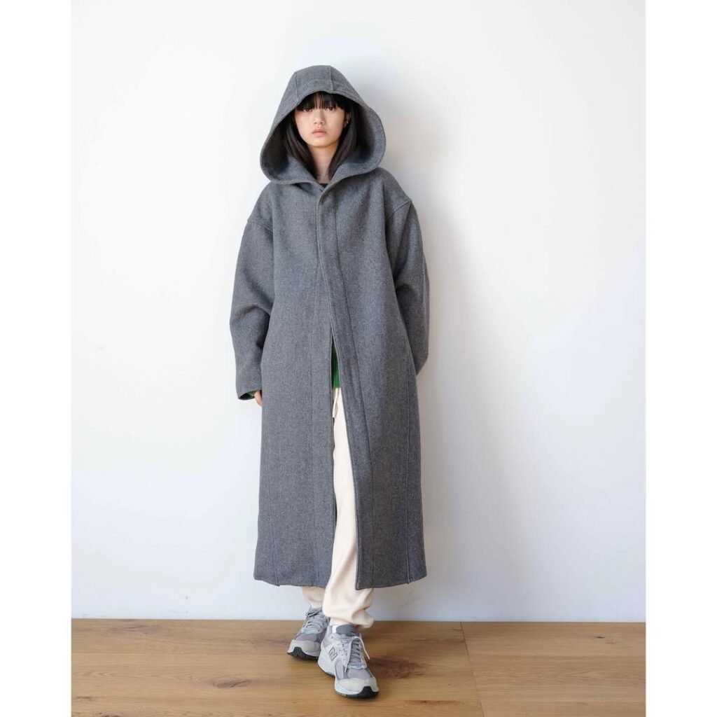 Relaxed Hooded Wool Long Coat