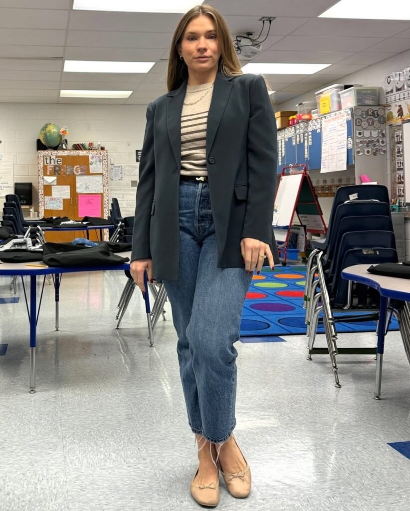 Cute Teacher Outfit Ideas 