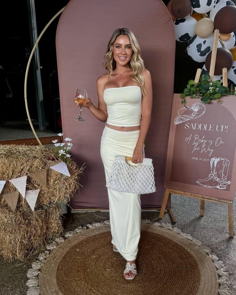 Baby Shower Guest Outfits For Women