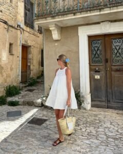 Aesthetic Summer Outfits for Girls