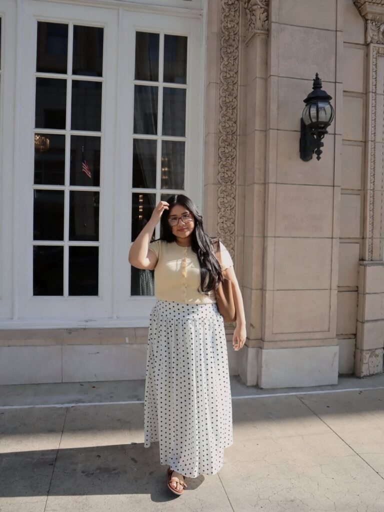 Soft Feminine Spring Outfit Style