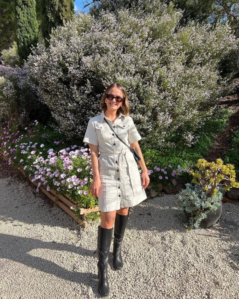 Casula Teacher Outfits For Women Over 40