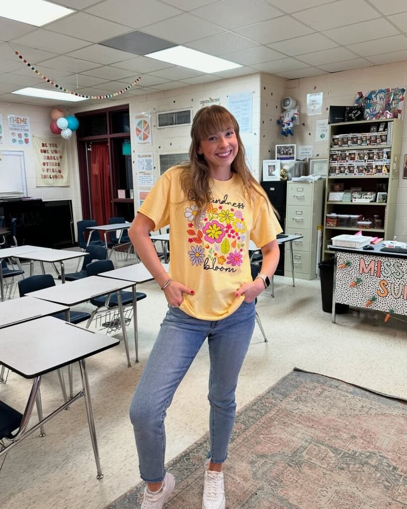Spring Teacher Outfit Female