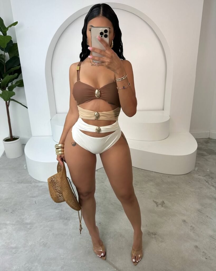 What to Wear to a Pool Party